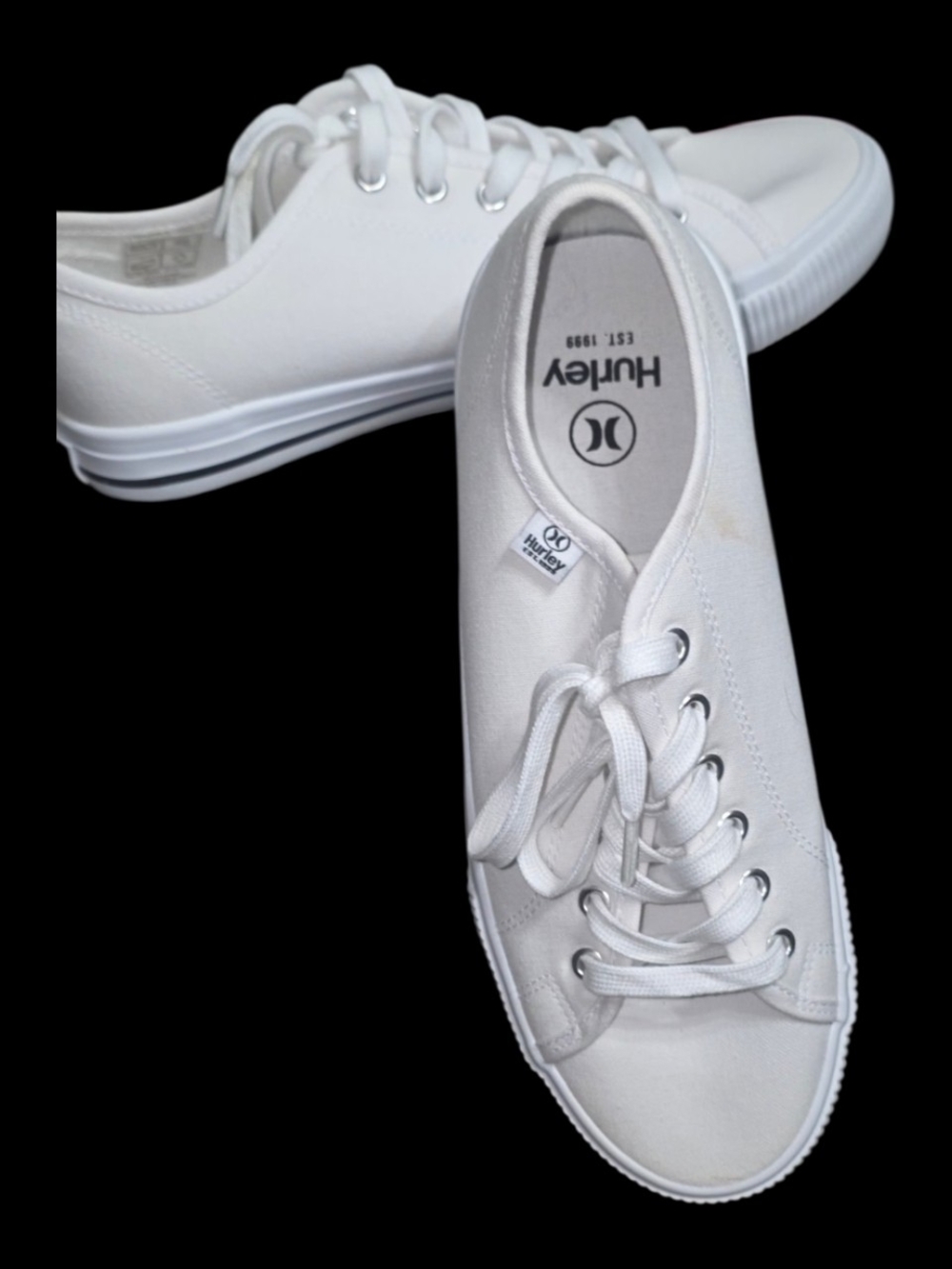 Hurley Women’s White Low-Top Canvas Sneakers New In Box